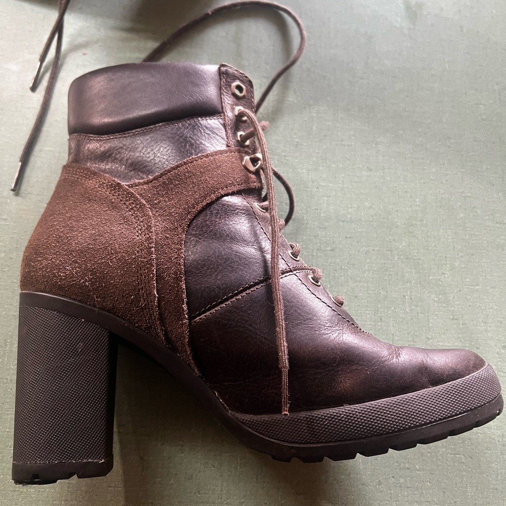 Timberline boots/shoes - Picture 7 of 8